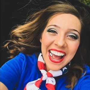 Meet your Posher, Sky